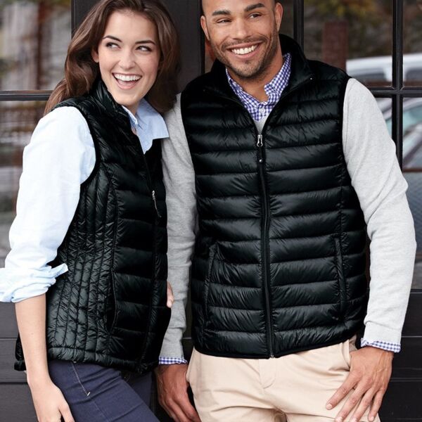 Weatherproof Women's 32 Degrees Packable Down Vest 16700W Women's 32 Degrees Packable Down Vest Thumbnail